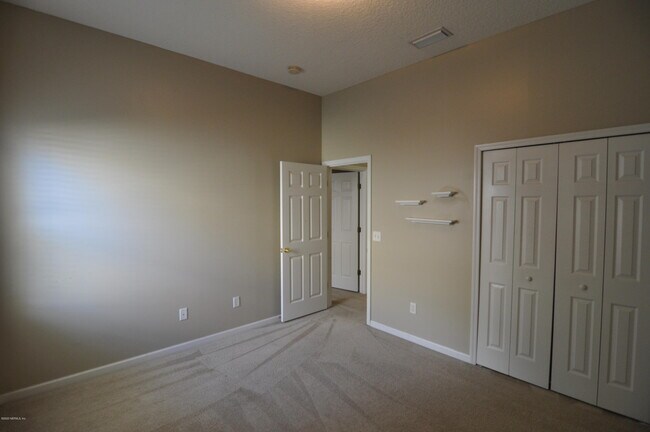 Building Photo - 1637 Hammock Grove Ln