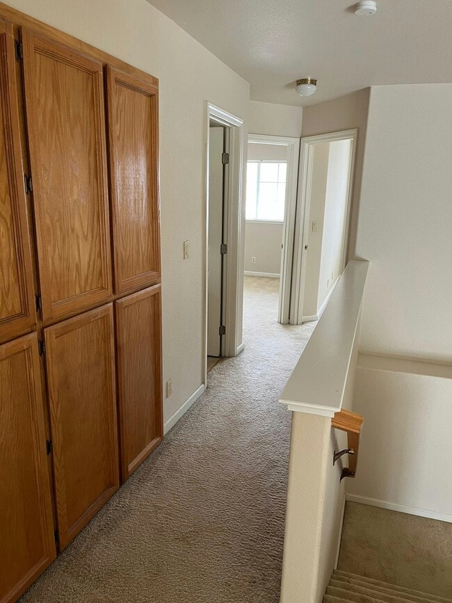 Building Photo - 10191 Gatemont Cir