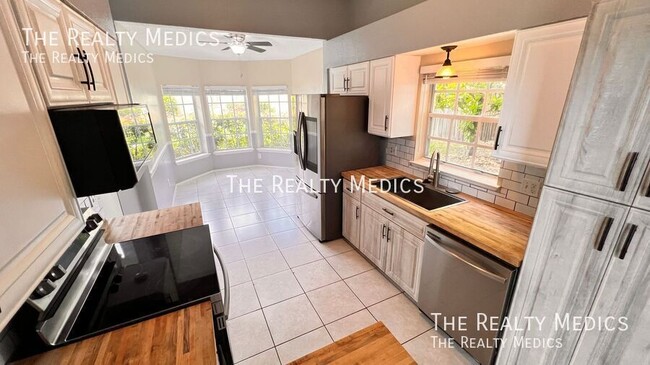 Building Photo - 1707 Terra Cota Ct