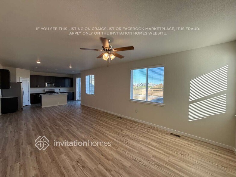 Building Photo - 850 Mesic Ln