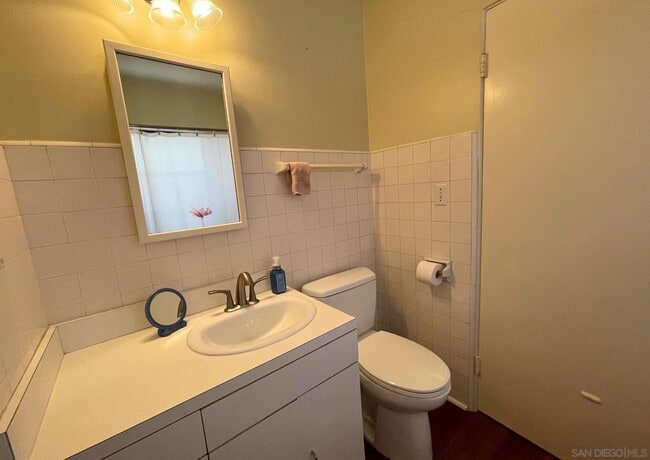 Building Photo - 4744 Idaho St