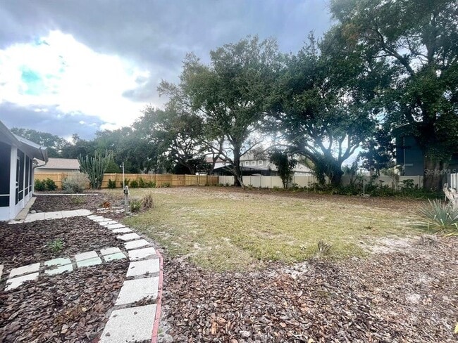 Building Photo - 1734 Willa Cir