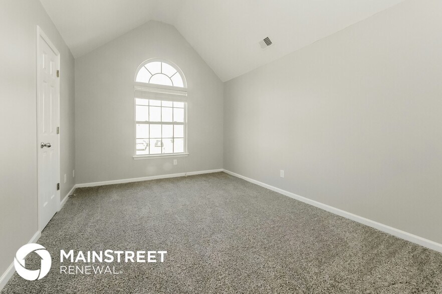 Building Photo - 548 Rosalind Terrace