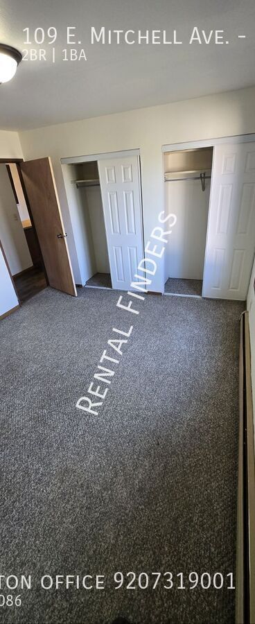 Building Photo - 109 E Mitchell Ave