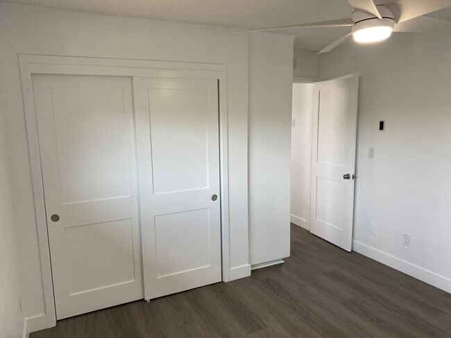 Building Photo - 61880 Verbena Rd