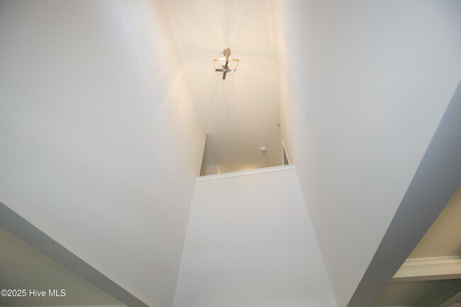 Building Photo - 660 Ave of the Carolinas