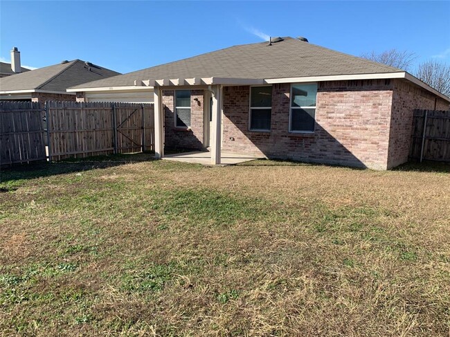 Building Photo - 1006 Hollow Oak Rd