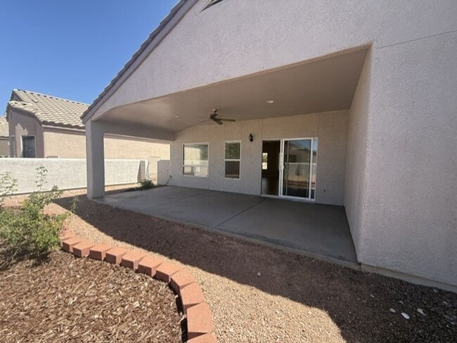 Building Photo - 2 bedroom 2 bath home in Amante at Verde Santa Fe - contact Property Pros