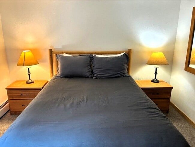 Building Photo - Monthly Rental- Gold Camp #46