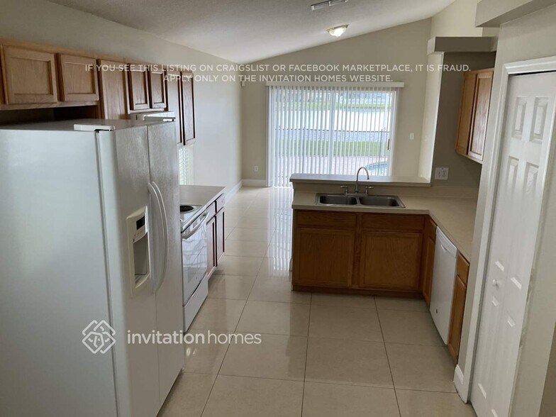 Building Photo - 2720 Prestwick Ln