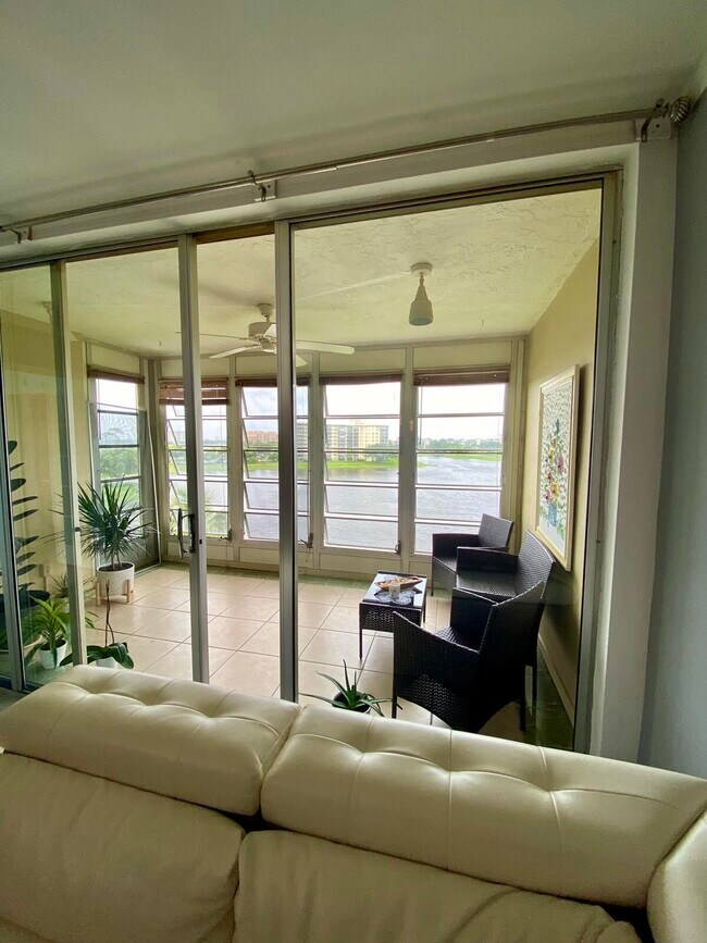Building Photo - 3091 N Course Dr