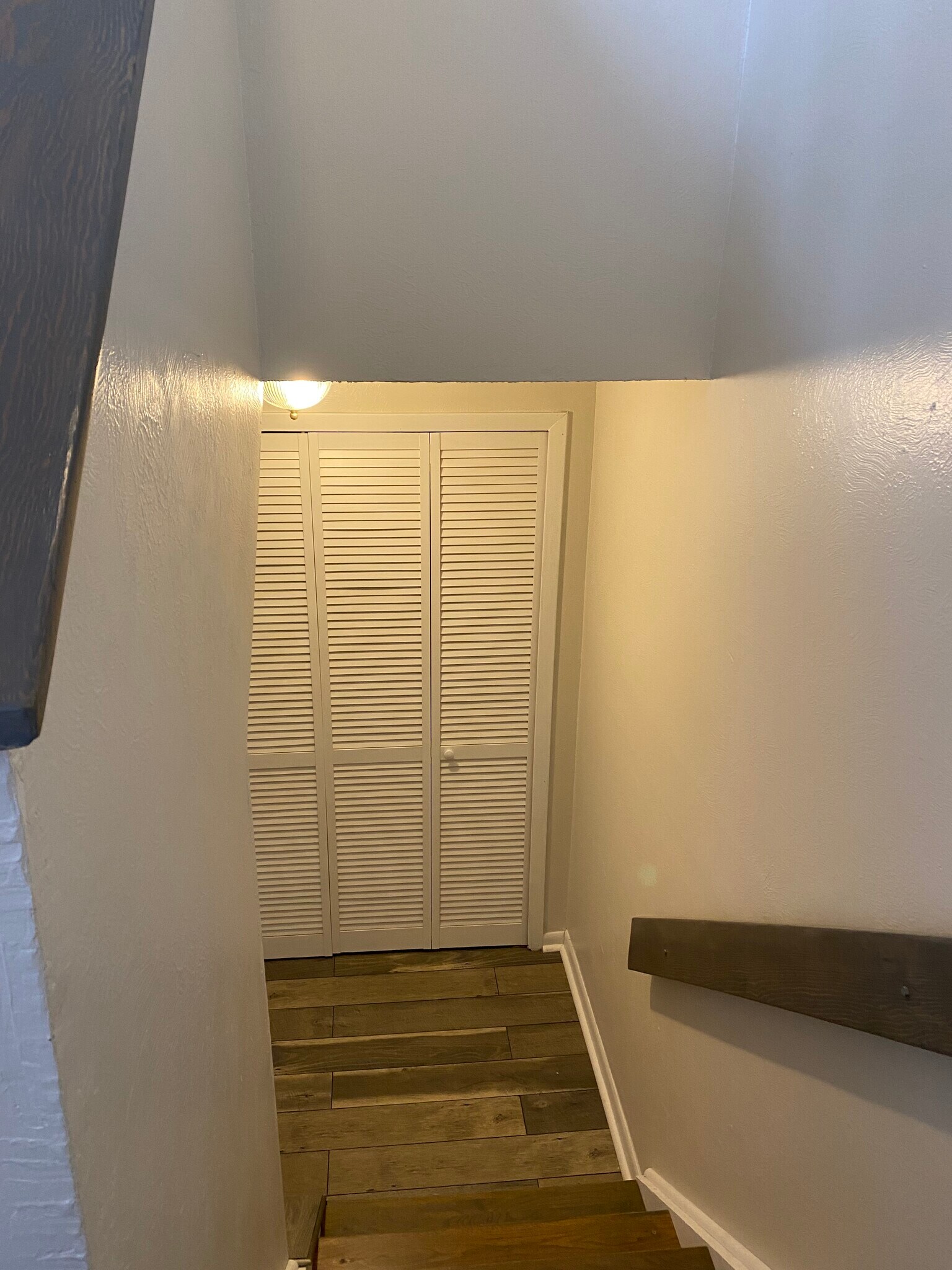 Building Photo - 325 Catalina Dr