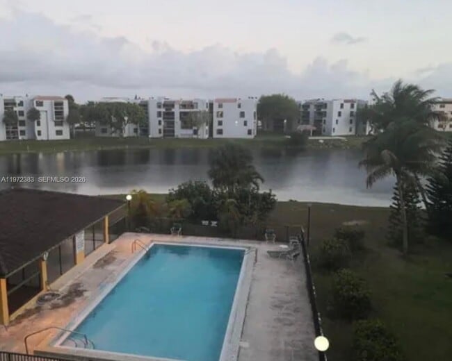 Building Photo - 1300 SW 122nd Ave