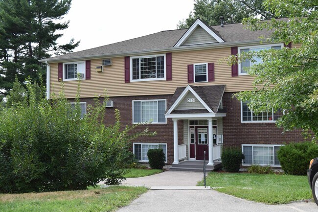 Building Photo - 3961 Brown Ave