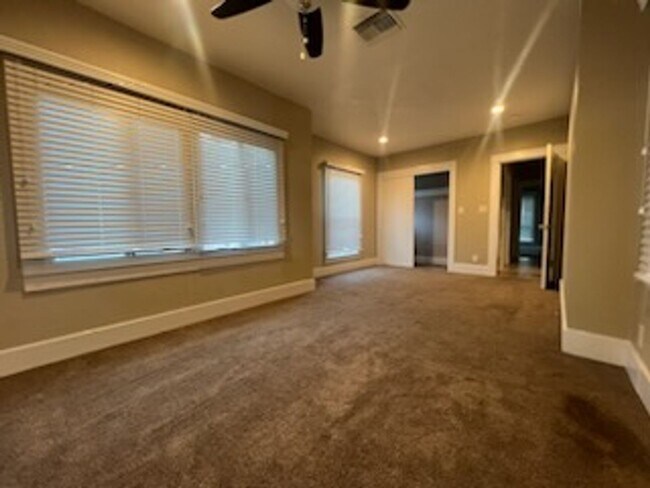 Building Photo - Cozy Home for rent in Exeter
