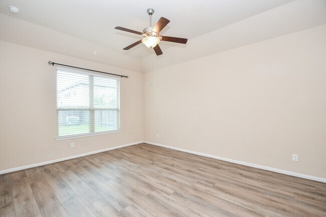 Building Photo - 20707 Waterfall Rain Ct