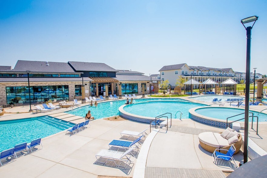 Wildwood Lubbock 1701 N Quaker Ave Lubbock TX 79416 Apartment Finder