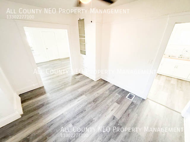 Building Photo - 4007 Behrwald Ave