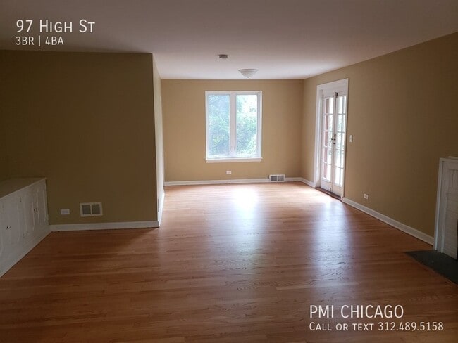 Building Photo - 97 High St