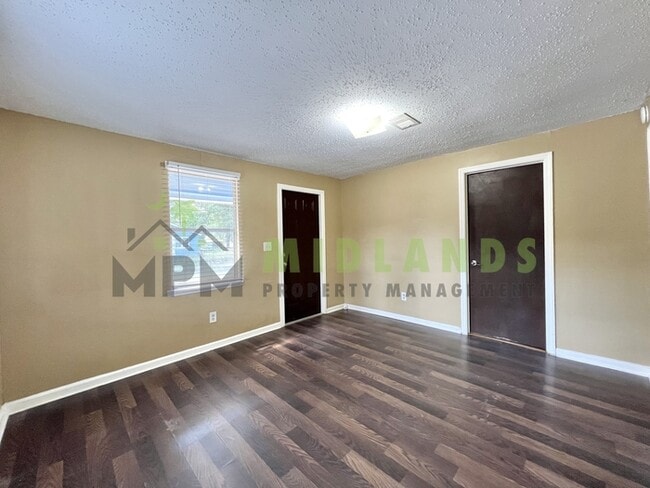 Building Photo - 2304 Ervin St