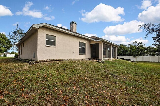 Building Photo - 12052 Jade Ave