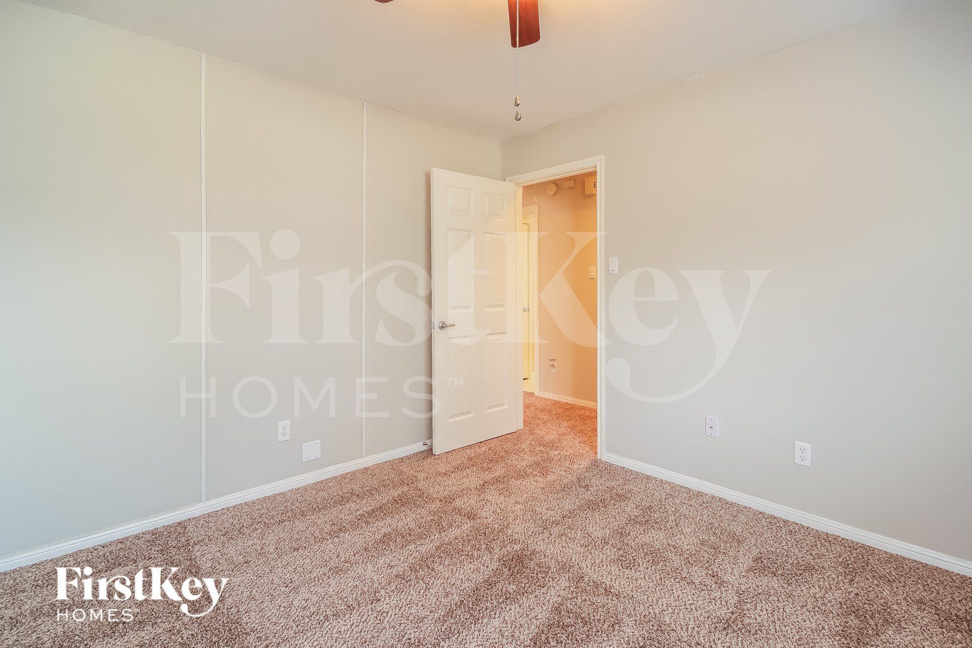 Building Photo - 19810 Hoppers Creek Dr