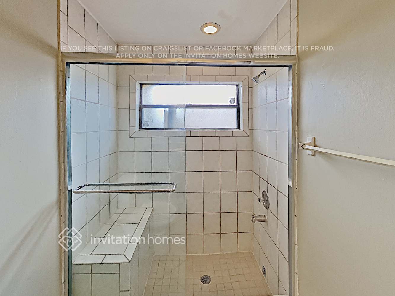 Building Photo - 9640 Richmond Cir