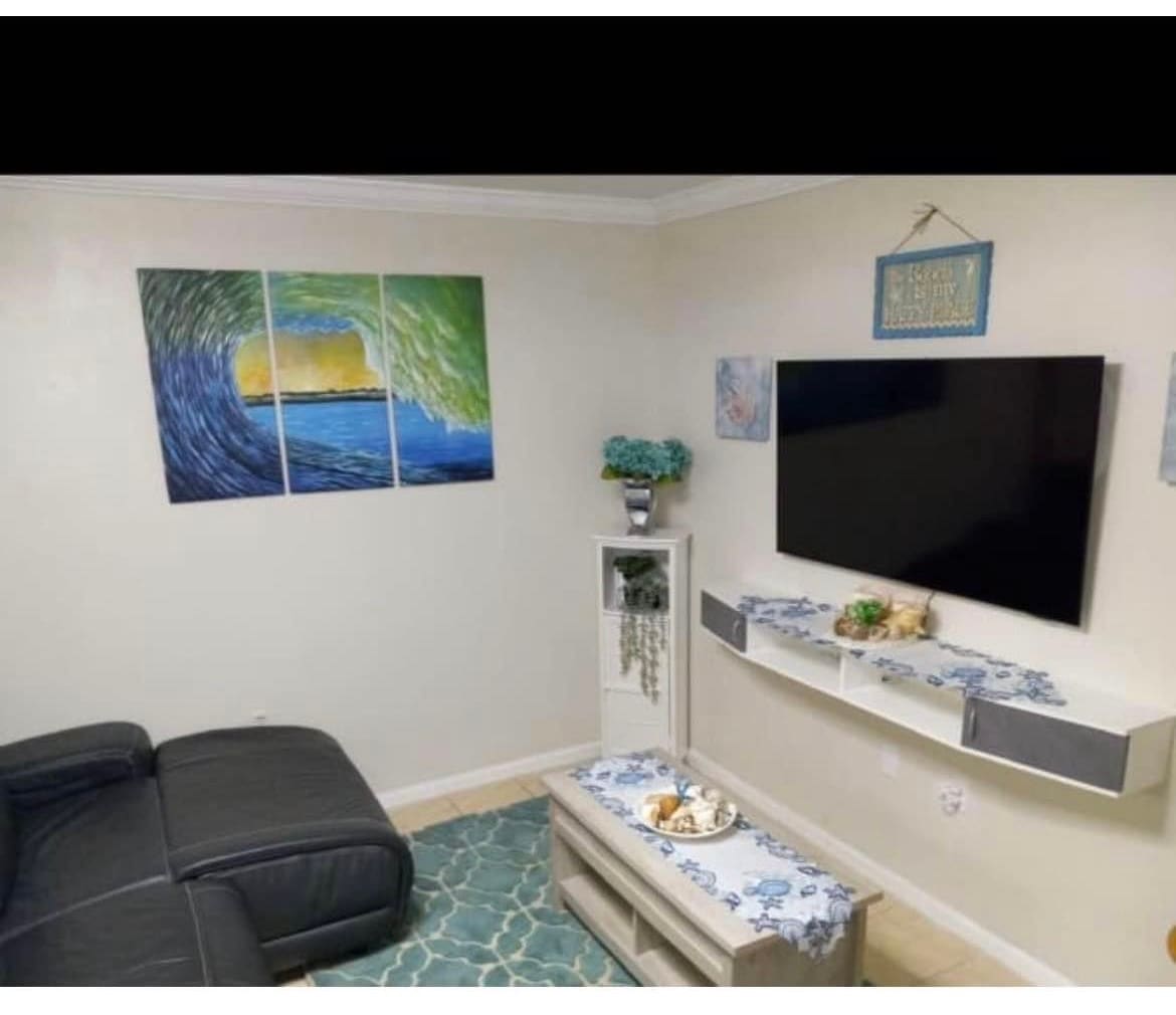 Building Photo - 1655 The Greens Way