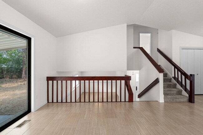 Building Photo - Single-Family Residence for rent in South Valley!