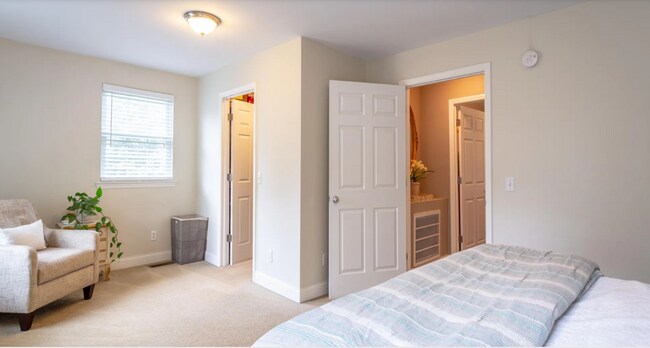 Building Photo - 437 Timberlinks Dr