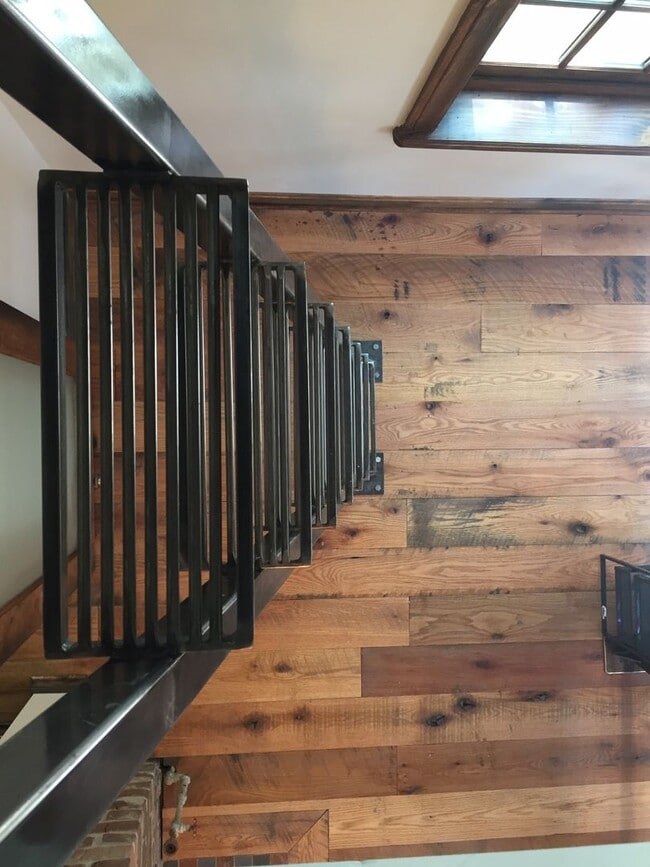 Building Photo - BEAUTIFUL, BRIGHT AND OPEN 1 BED, 1BATH  HOUSE IN HEART OF NOIRTHSIDE- AVAIL NOW!