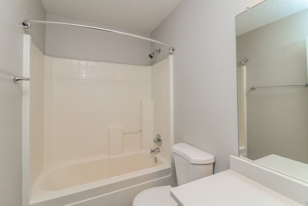Building Photo - 208 Rosewood Ln