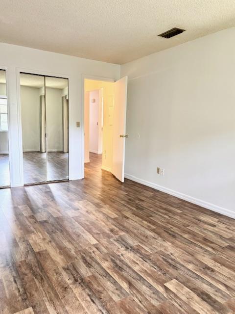 Building Photo - 3013 Sir Hamilton Cir