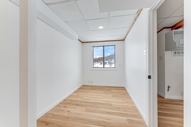 Building Photo - 2112 Gould Ave