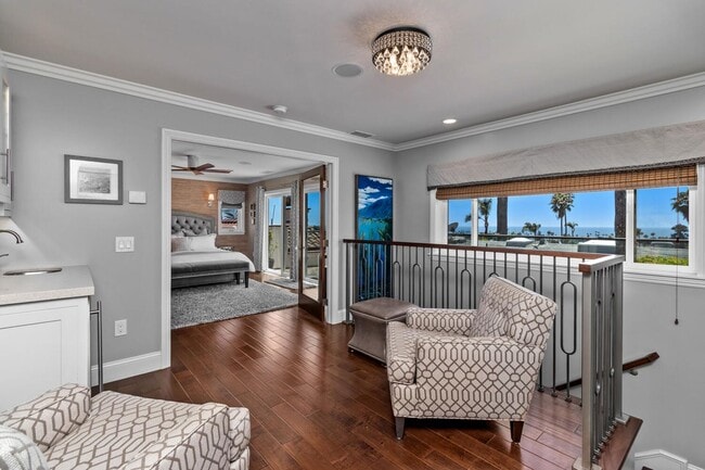 Building Photo - Prestigious Ocean View Retreat – Fully Rem...