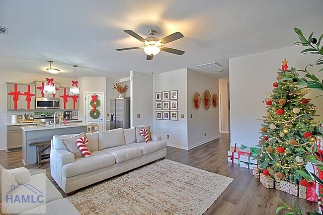 Building Photo - 1560 Arnall Dr