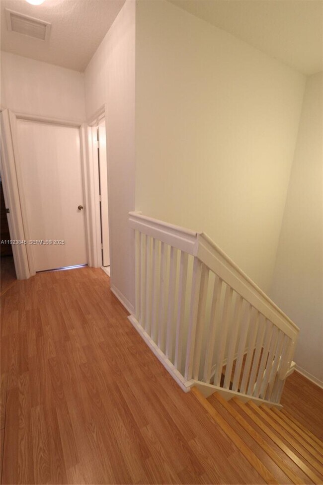 Building Photo - 15315 SW 31st Terrace