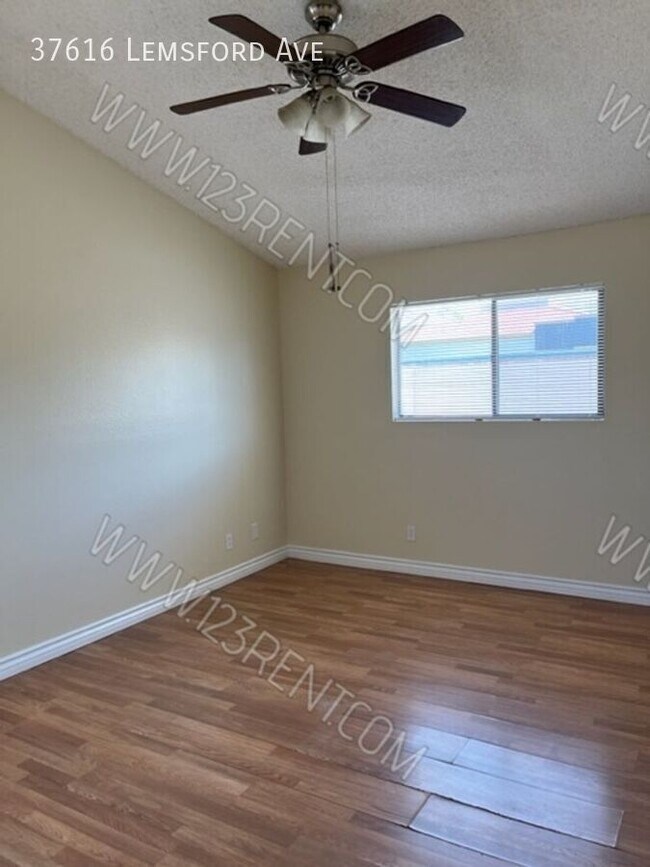 Building Photo - 37616 Lemsford Ave