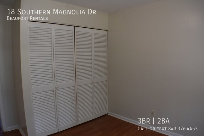 Building Photo - 18 Southern Magnolia Dr