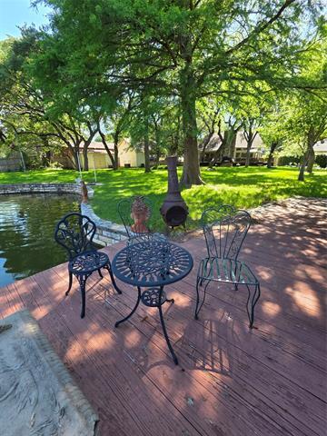 Building Photo - 1425 E Seneca Ct