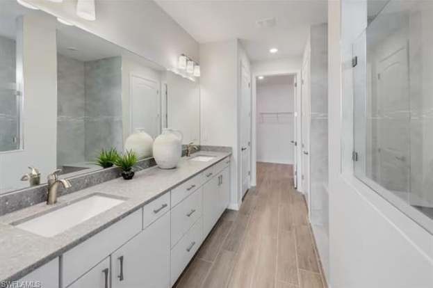 Building Photo - 5569 Celebration Dr