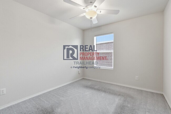 Building Photo - 10104 Whitedown Dr