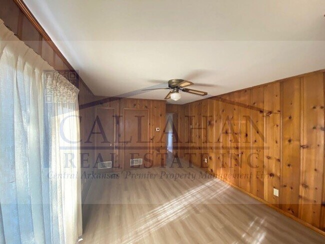 Building Photo - Lakewood 3 bedroom Home