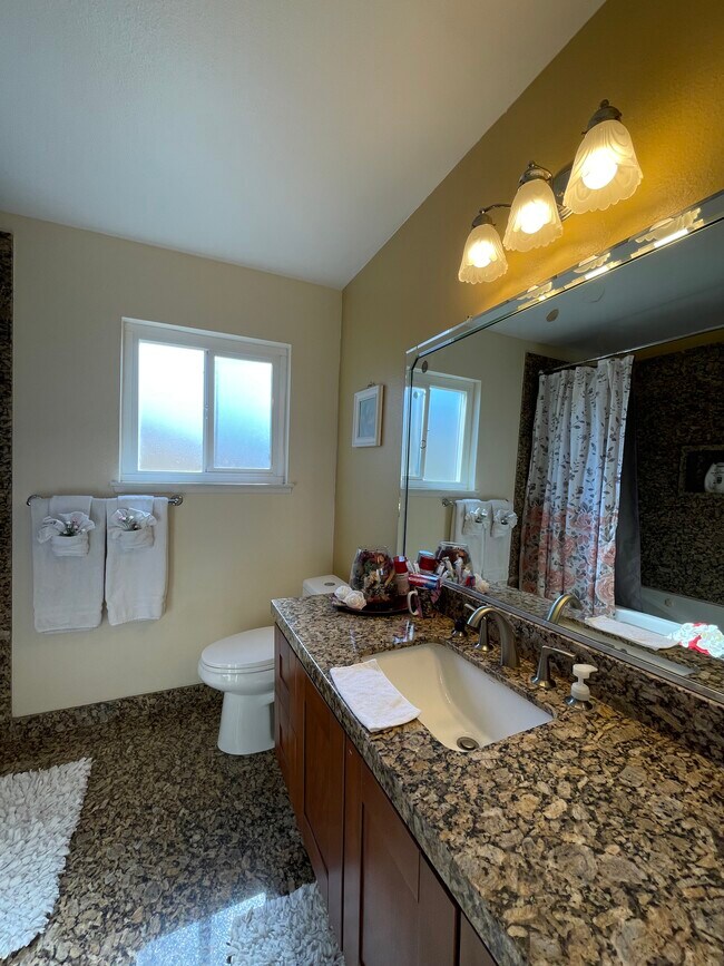 Building Photo - 3127 Stonybrook Dr