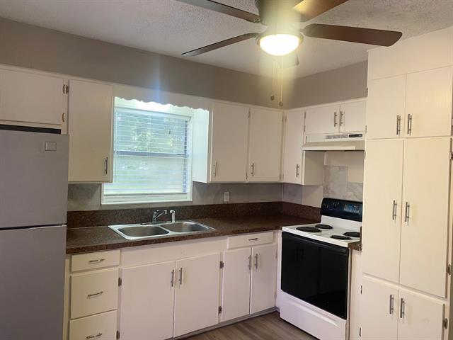 Building Photo - 807 Crosby St