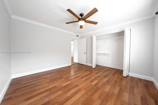 Building Photo - 11384 Royal Palm Blvd