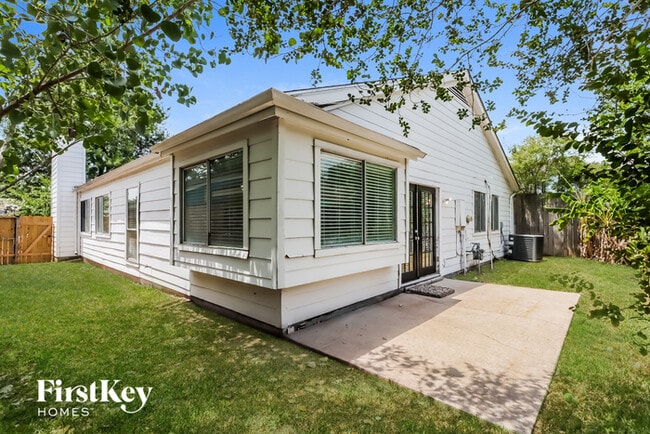 Building Photo - 13830 Walnut Hollow Ln