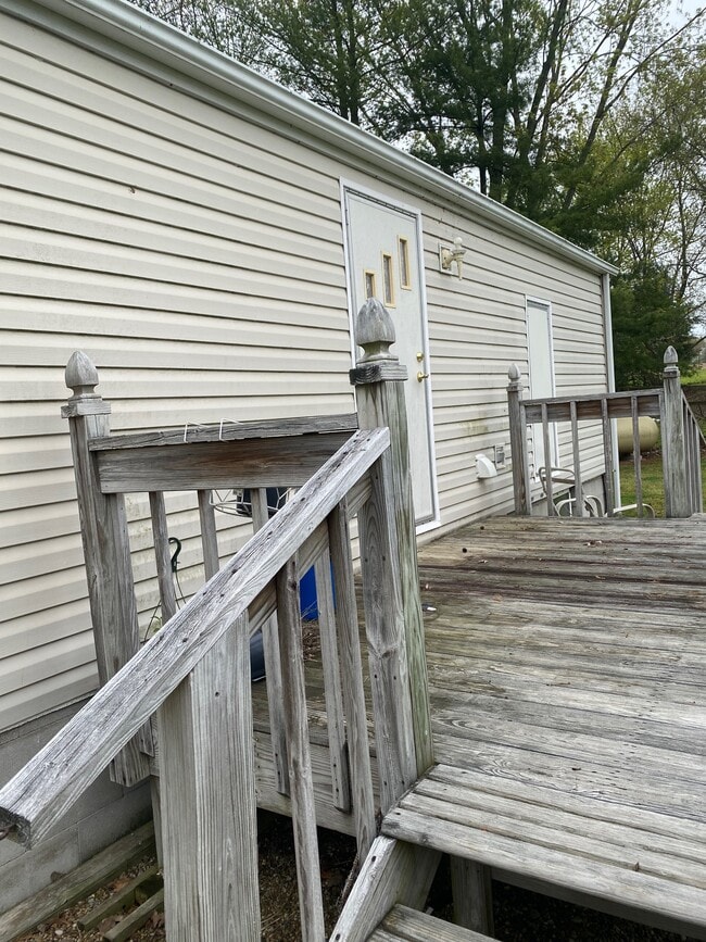 Building Photo - 16135 OH-39