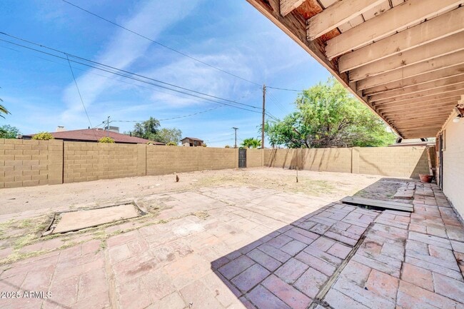 Building Photo - 4548 N 29th Ave