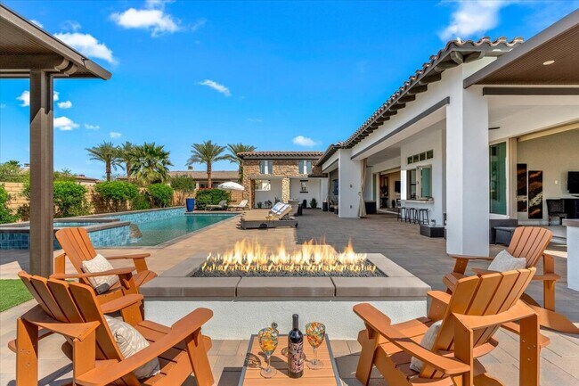 Building Photo - 54770 Cavalcade Ct